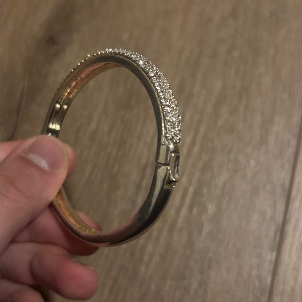 Sparkle Silver Bangle Premier Designs - Picture 5 of 6